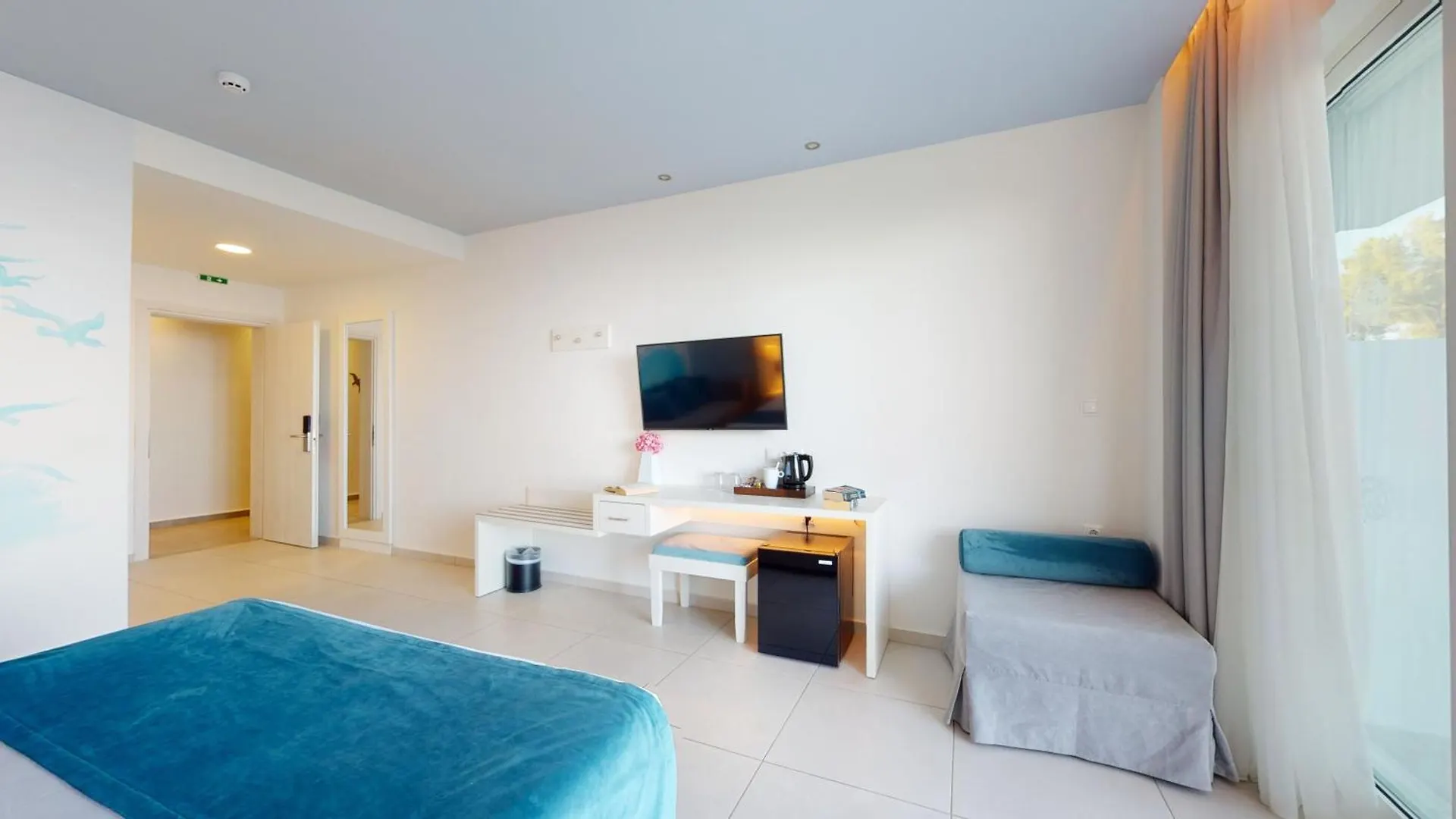 Acrotel Lilyann Boutique Hotel Elia Nikitis 3*,